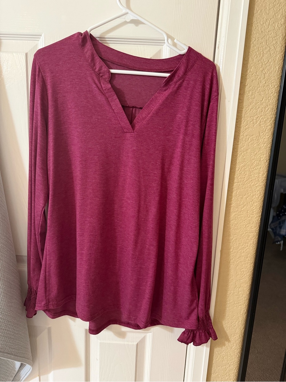 Women’s Long-Sleeve V-Neck Top in Berry